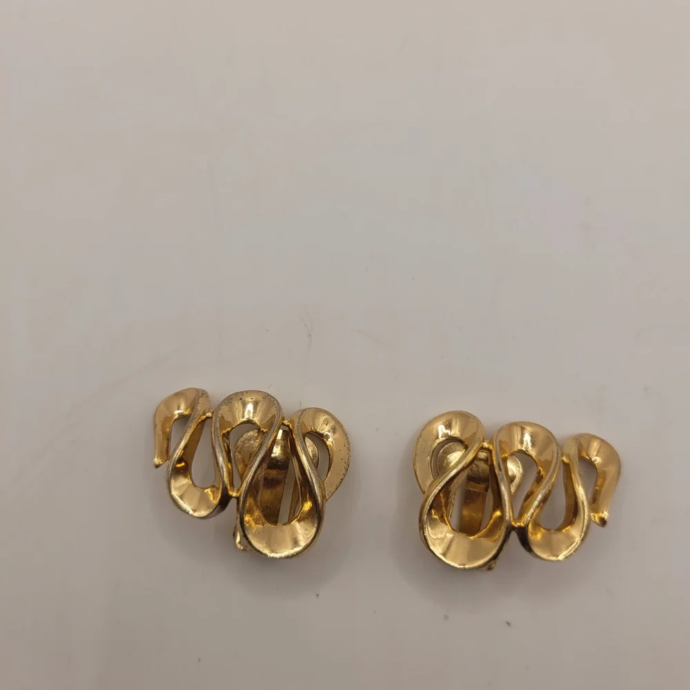 Trifari Spiral Patent Pending Gold Tone Earrings